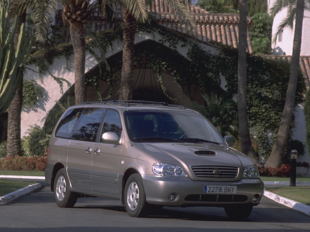 Kia Carnival / Sedona photo 5