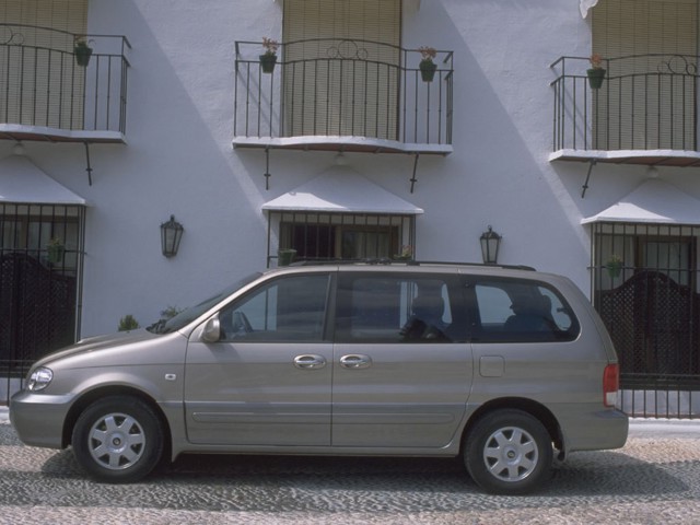 Kia Carnival / Sedona photo 9