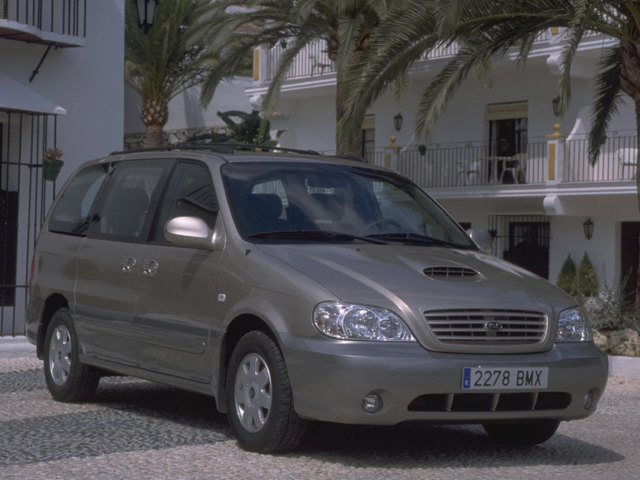 Kia Carnival / Sedona photo 17