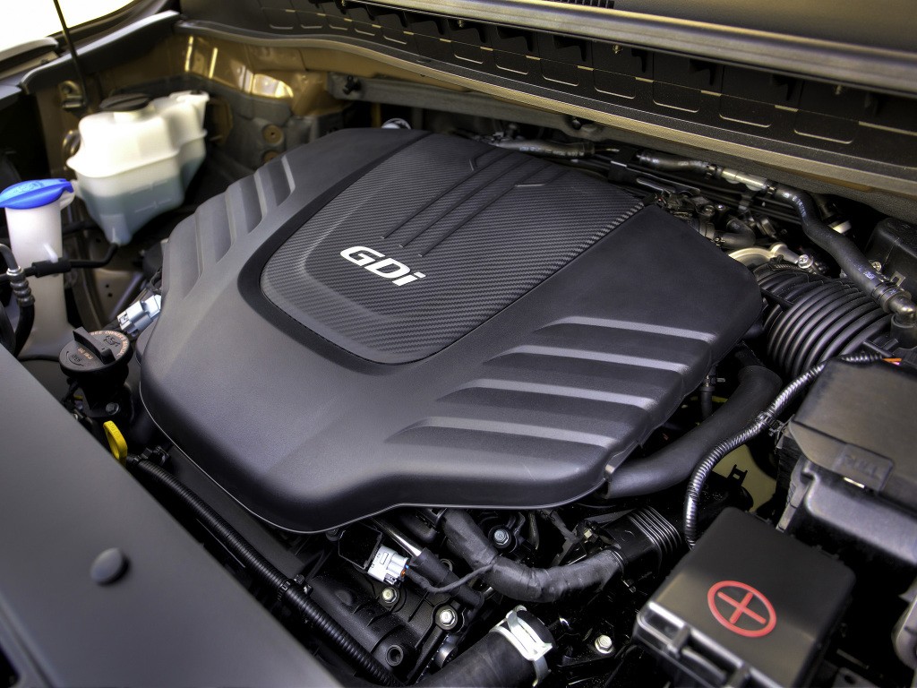 Kia Carnival / Sedona photo 21