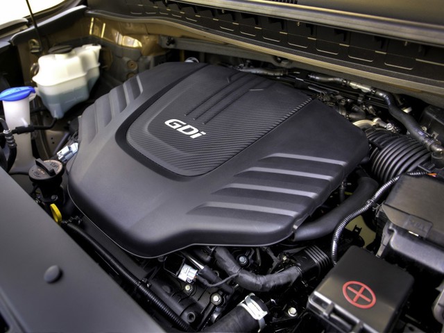 Kia Carnival / Sedona photo 21
