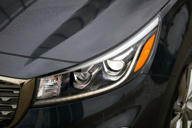Kia Carnival / Sedona photo 19