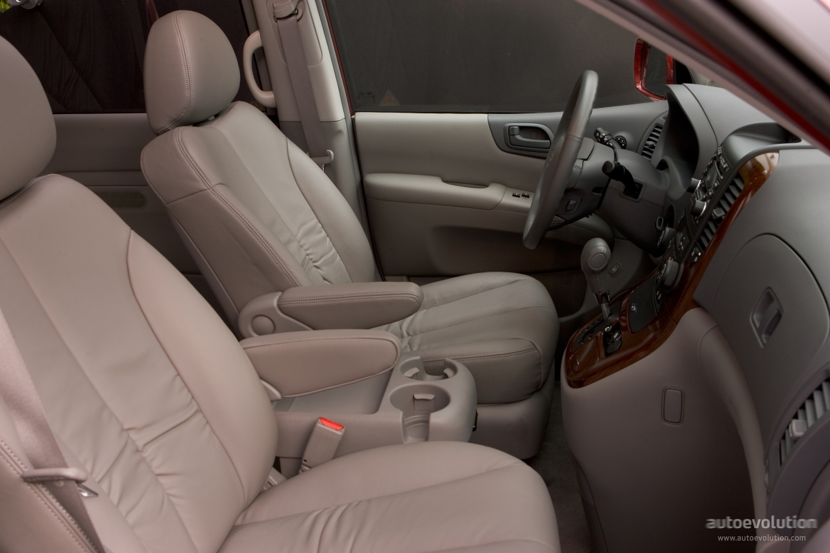 Kia Carnival / Sedona photo 15