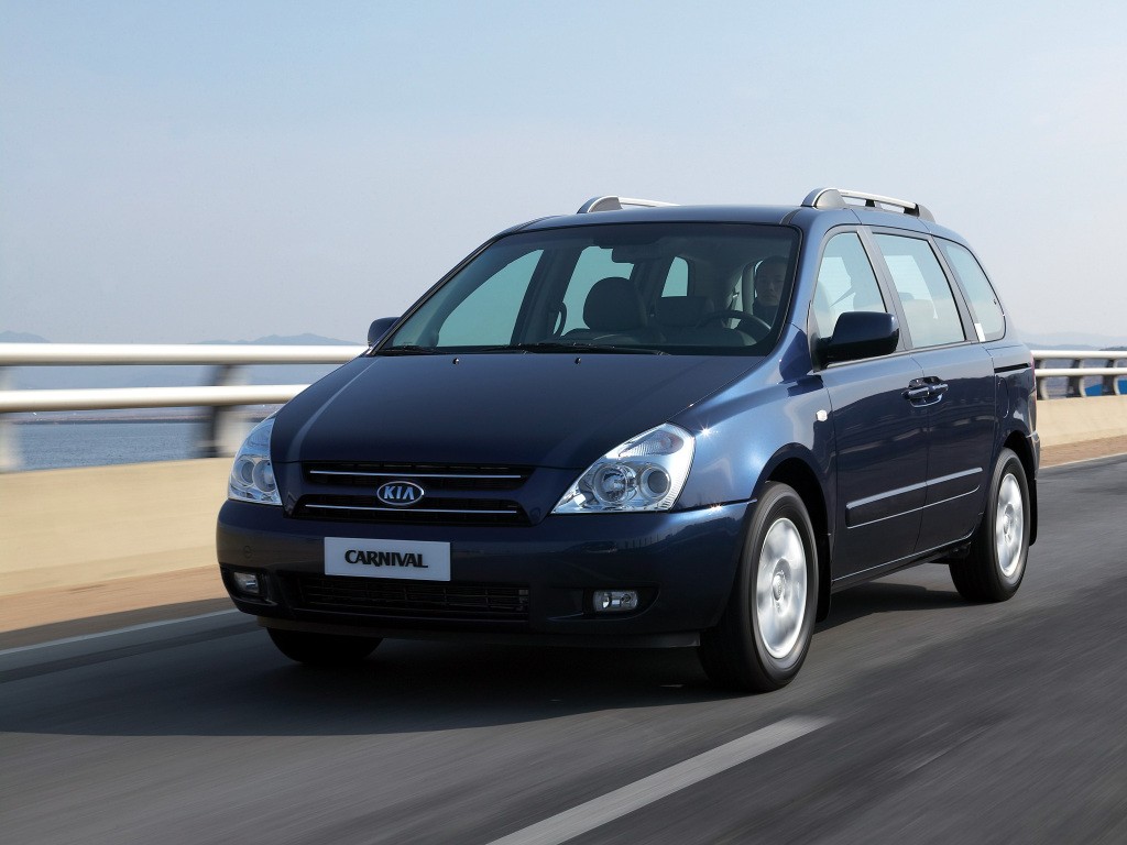 Kia Carnival / Sedona photo 18