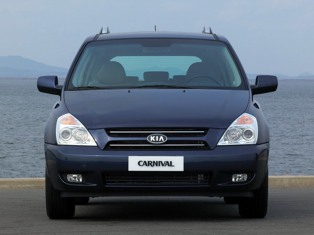 Kia Carnival / Sedona photo 19