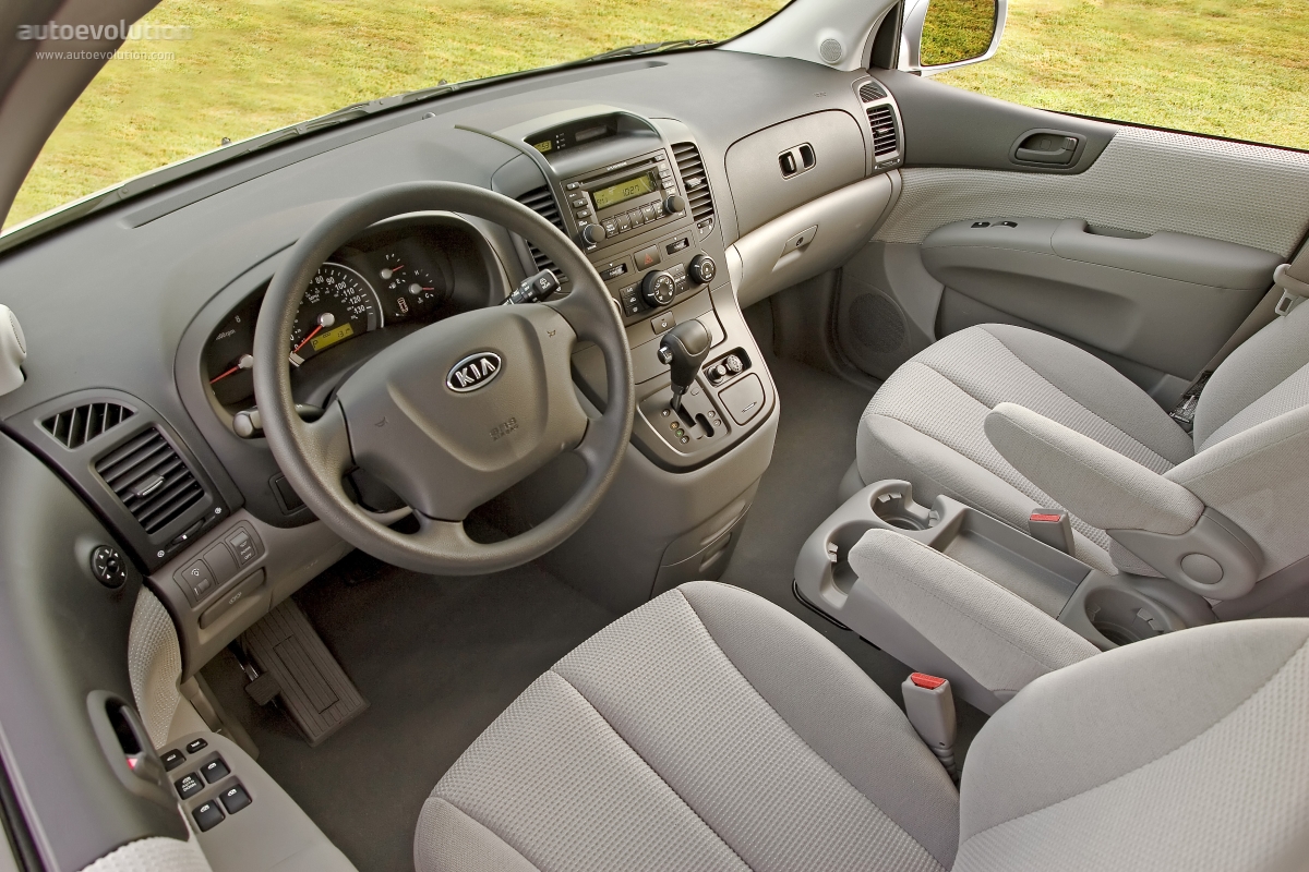Kia Carnival / Sedona photo 22