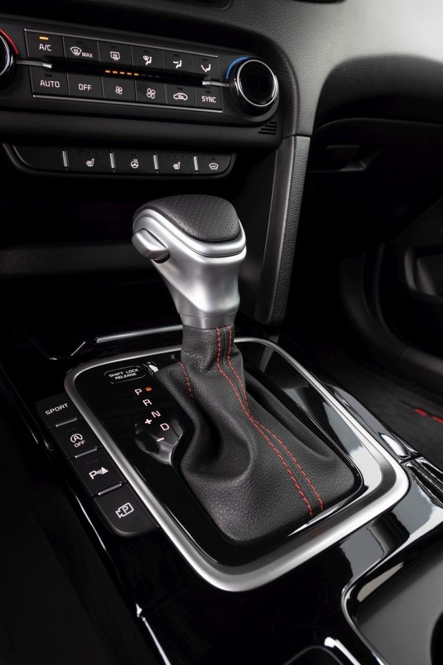Kia Ceed photo 8