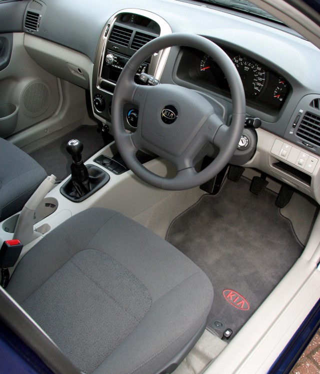 Kia Cerato / Spectra photo 26