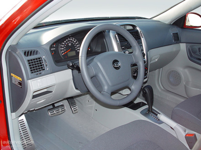 Kia Cerato / Spectra photo 23