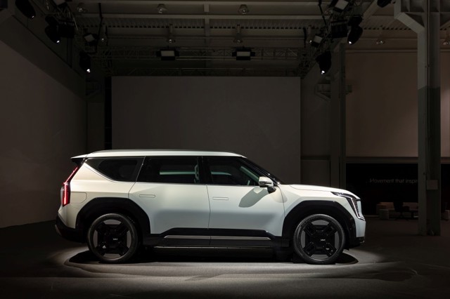 Kia Ev9 photo 9