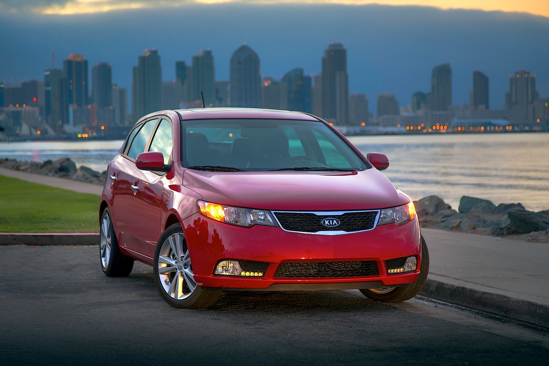 Kia Forte 5 Door photo 6