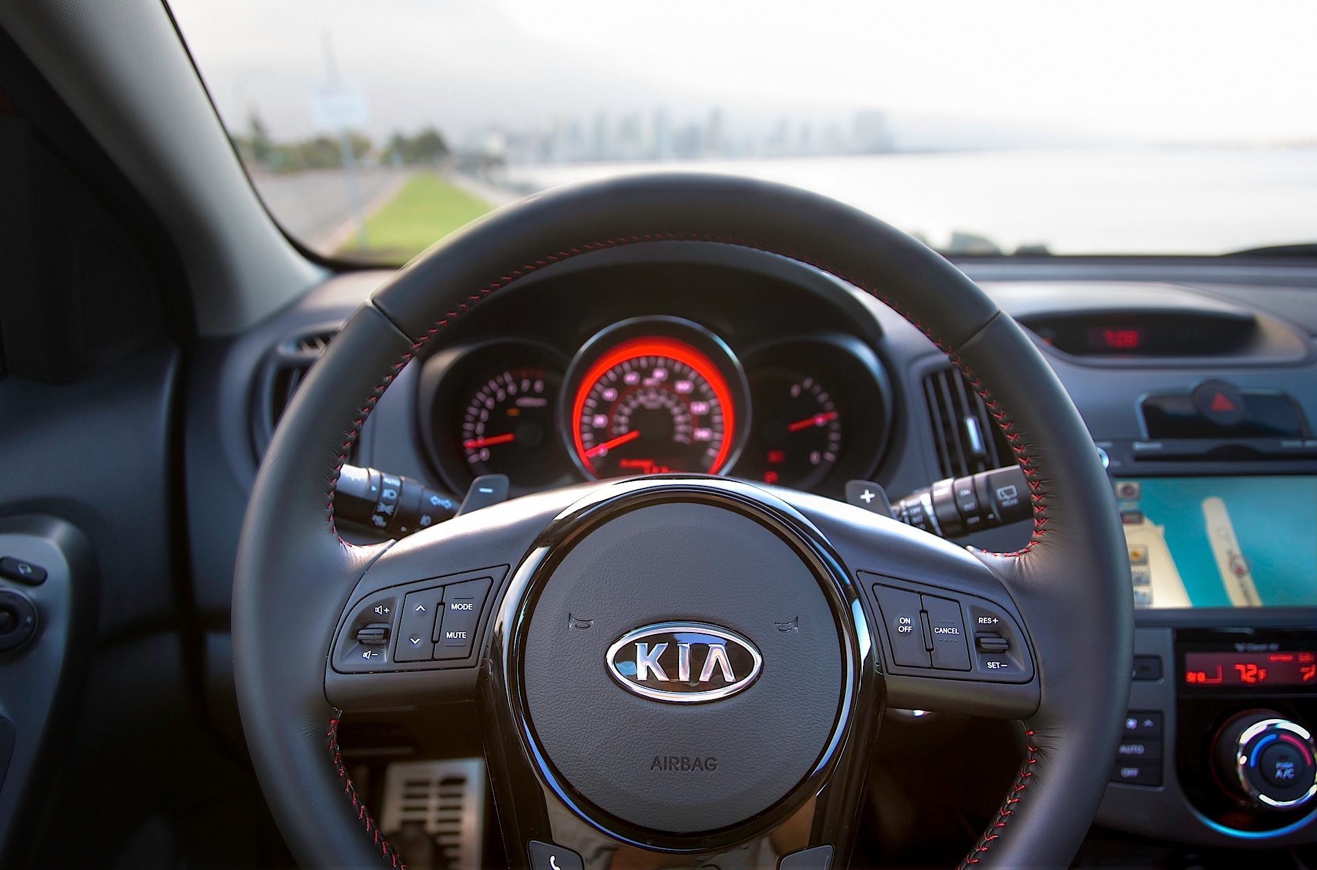 Kia Forte 5 Door photo 7