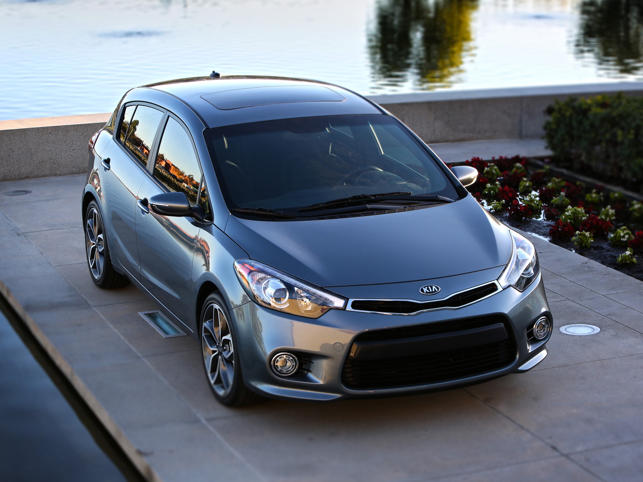 Kia Forte 5 Door photo 15