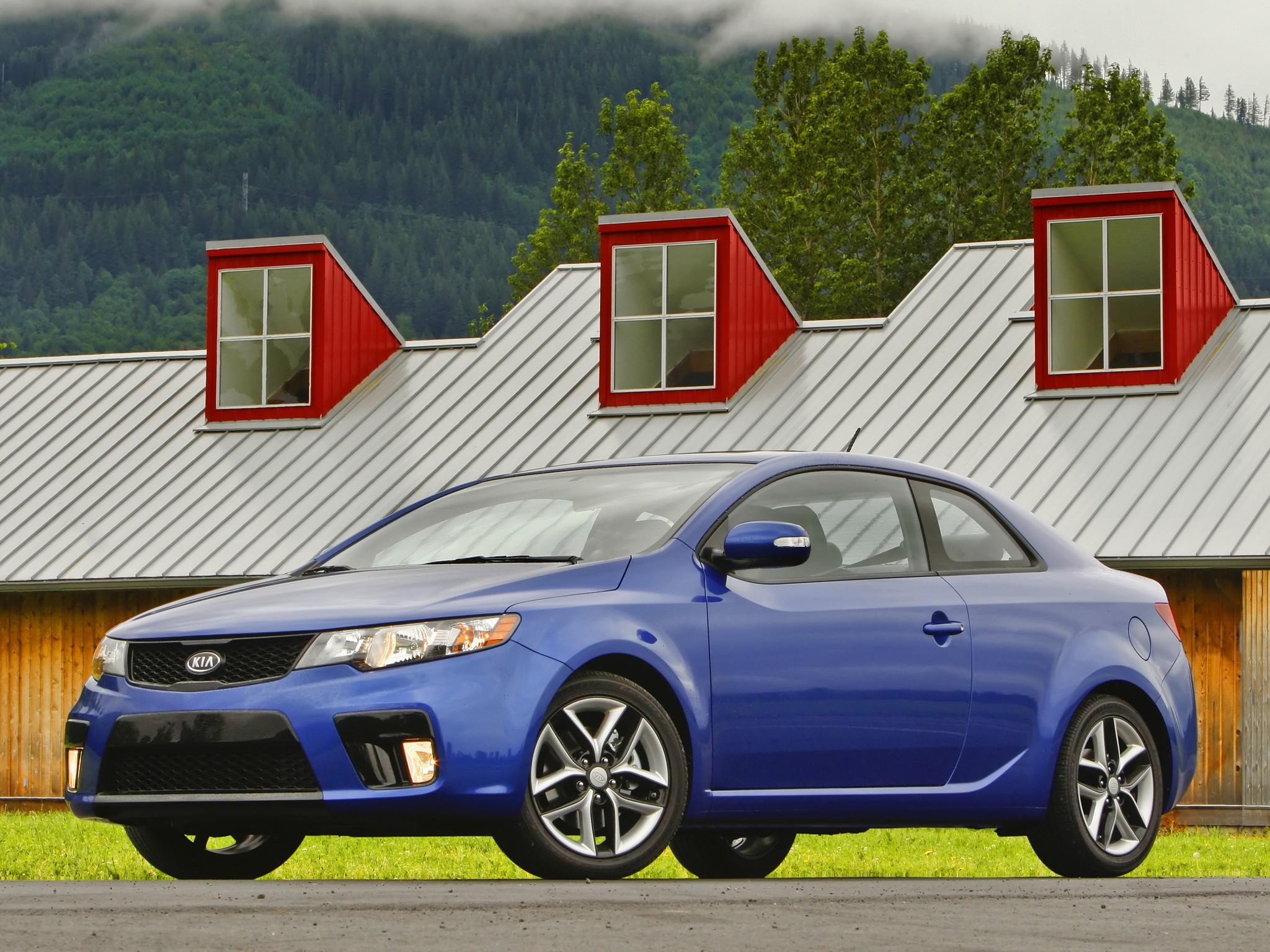 Kia Forte Koup photo 25