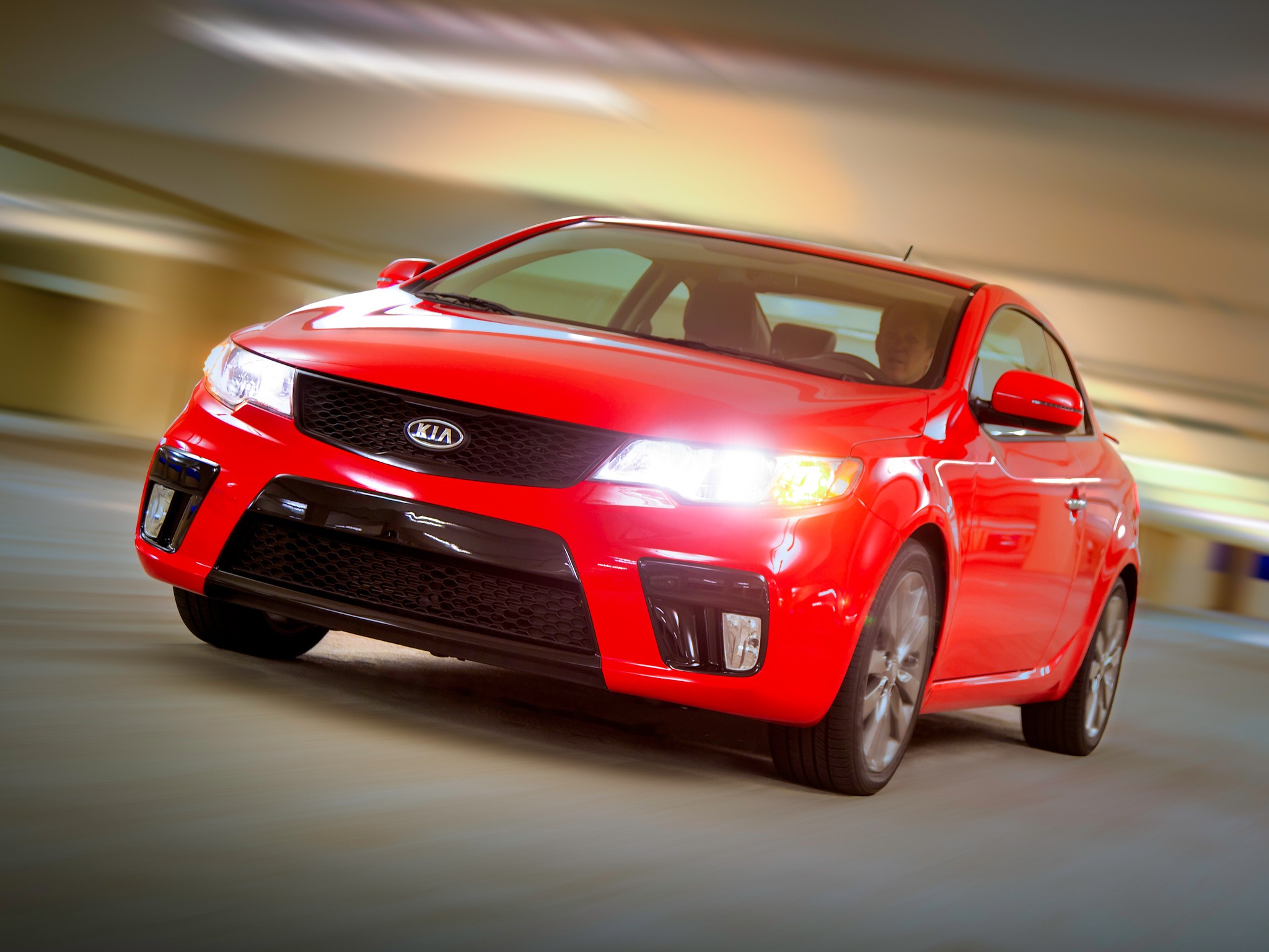 Kia Forte Koup photo 34