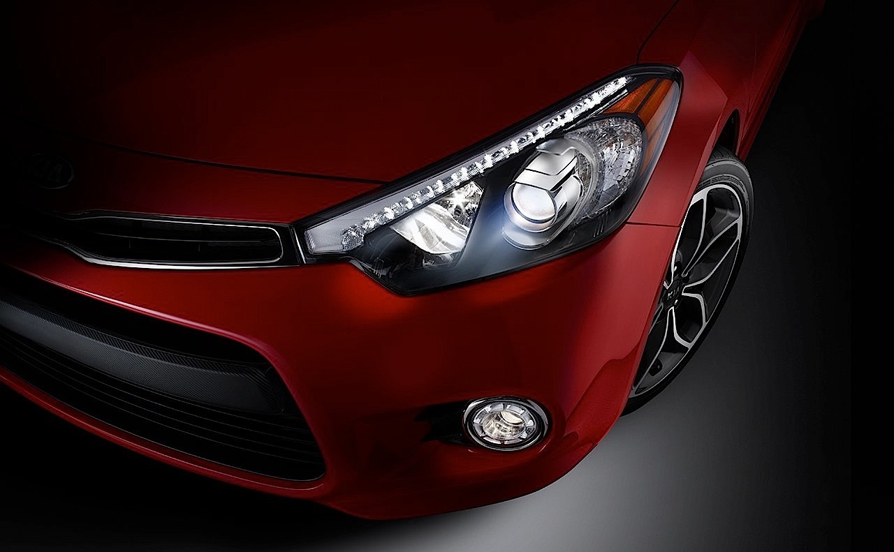 Kia Forte Koup photo 19