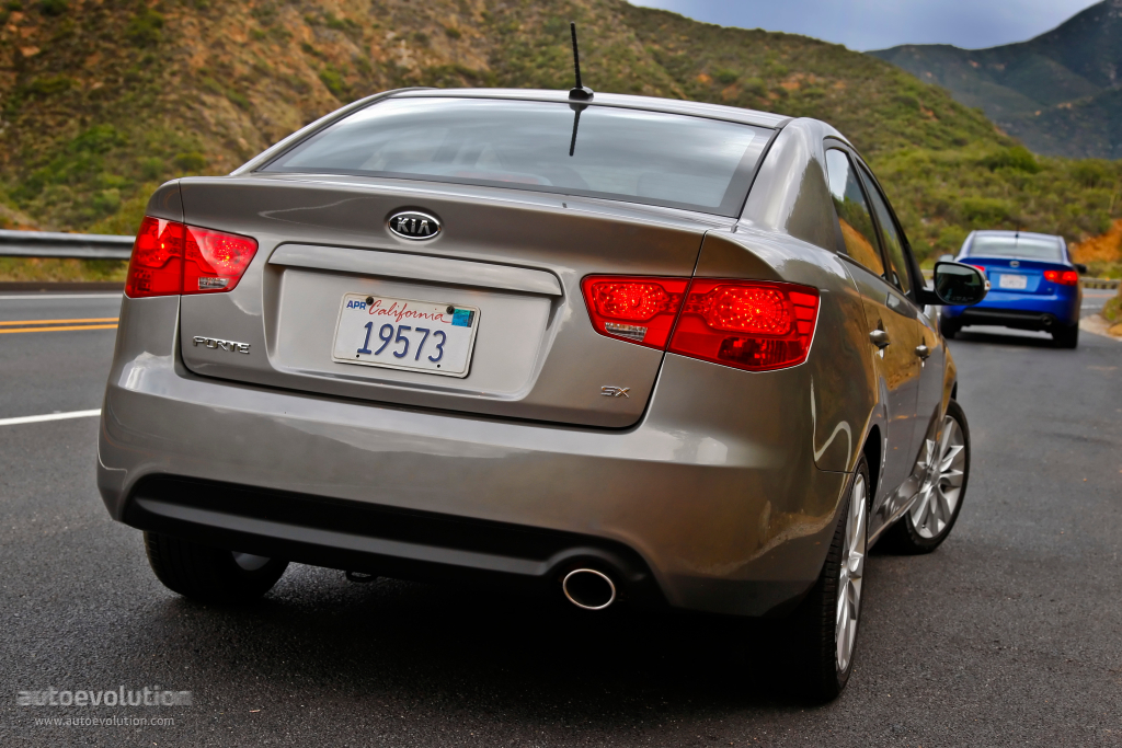 Kia Forte photo 10
