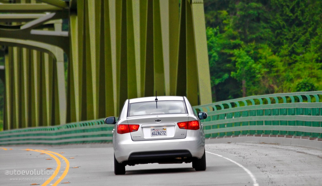 Kia Forte photo 14