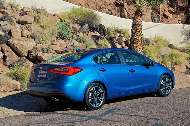 Kia Forte foto 13