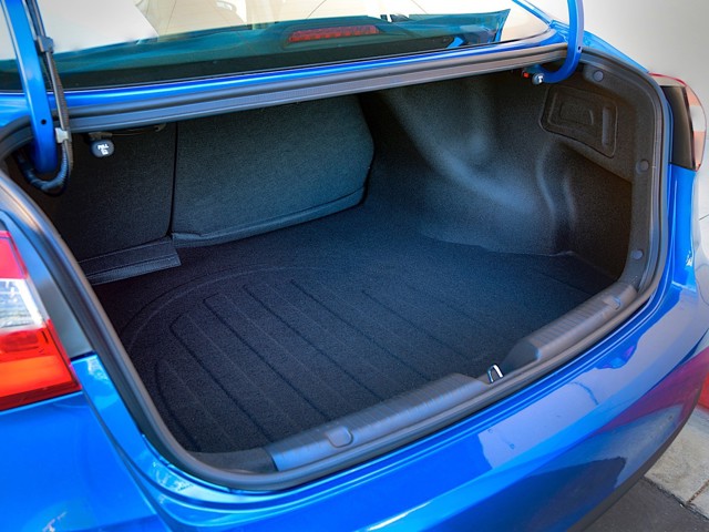 Kia Forte foto 19