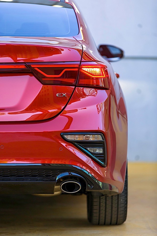 Kia Forte foto 9