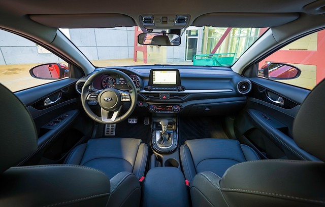 Kia Forte foto 26