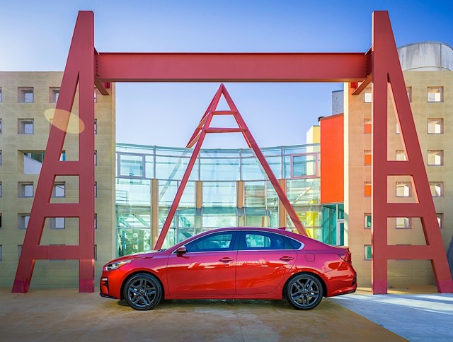 Kia Forte foto 21