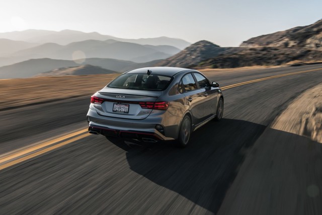 Kia Forte Foto 6