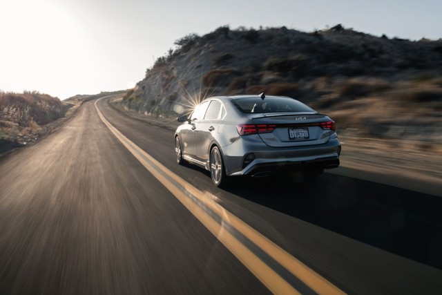 Kia Forte Foto 7