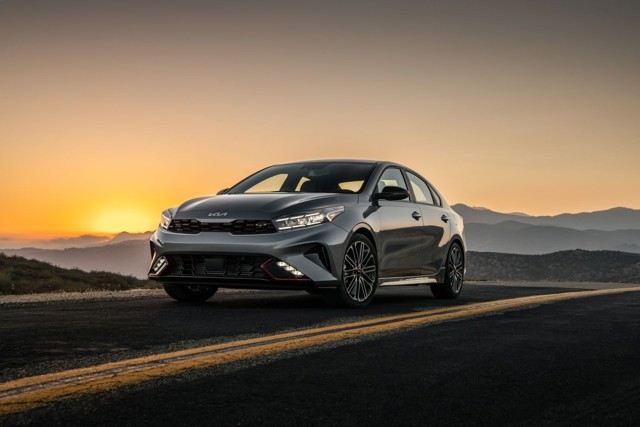 Kia Forte Foto 11