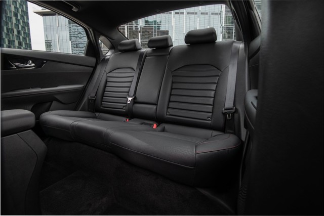 Kia Forte Foto 24