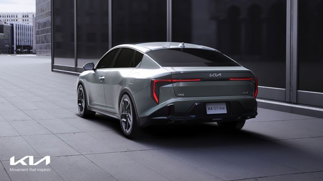 Kia K4 photo 5