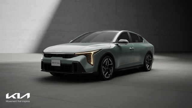 Kia K4 photo 2