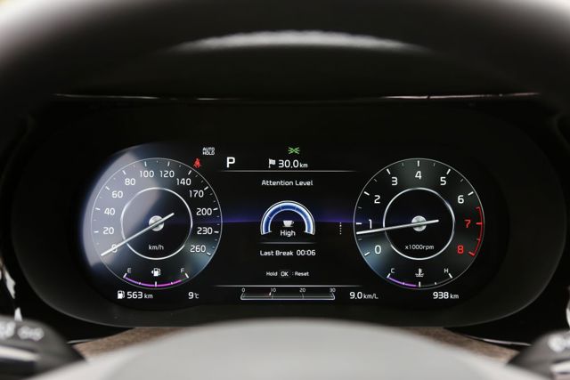 Kia K5 photo 40