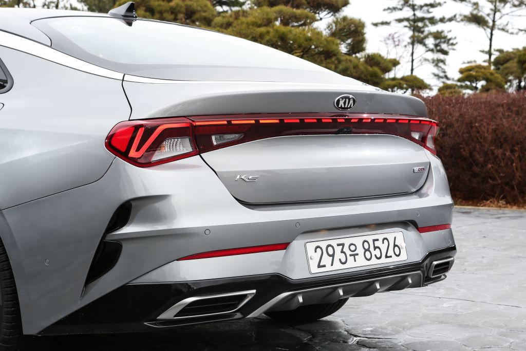 Kia K5 photo 23