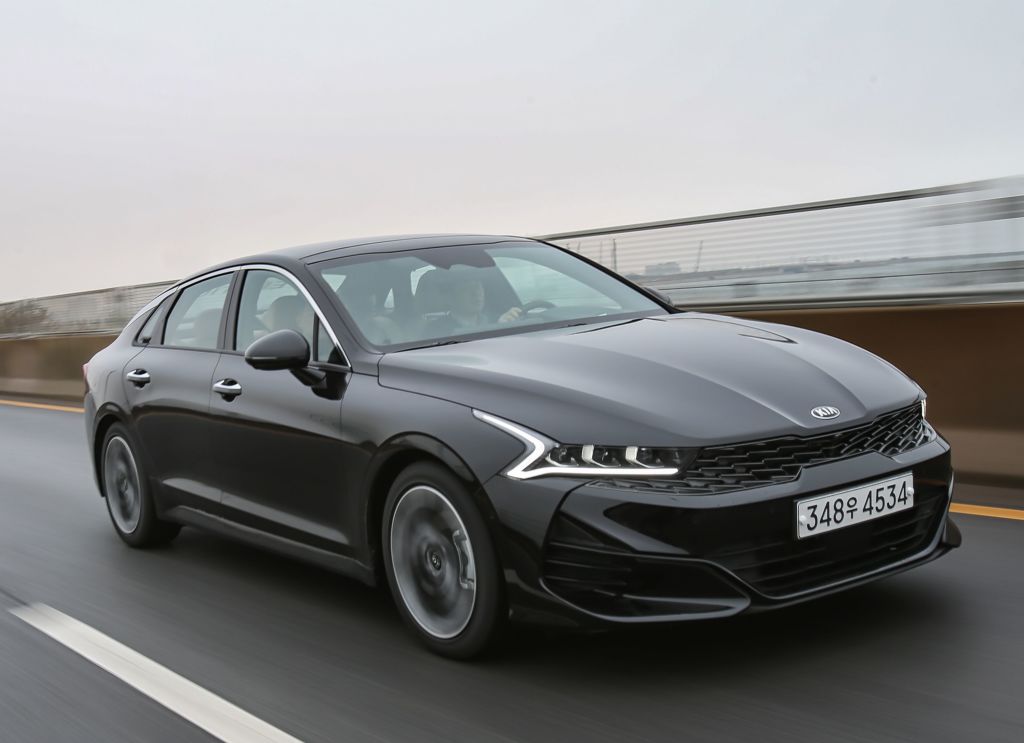 Kia K5 photo 29
