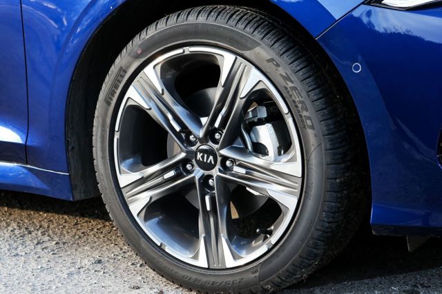 Kia K5 photo 36