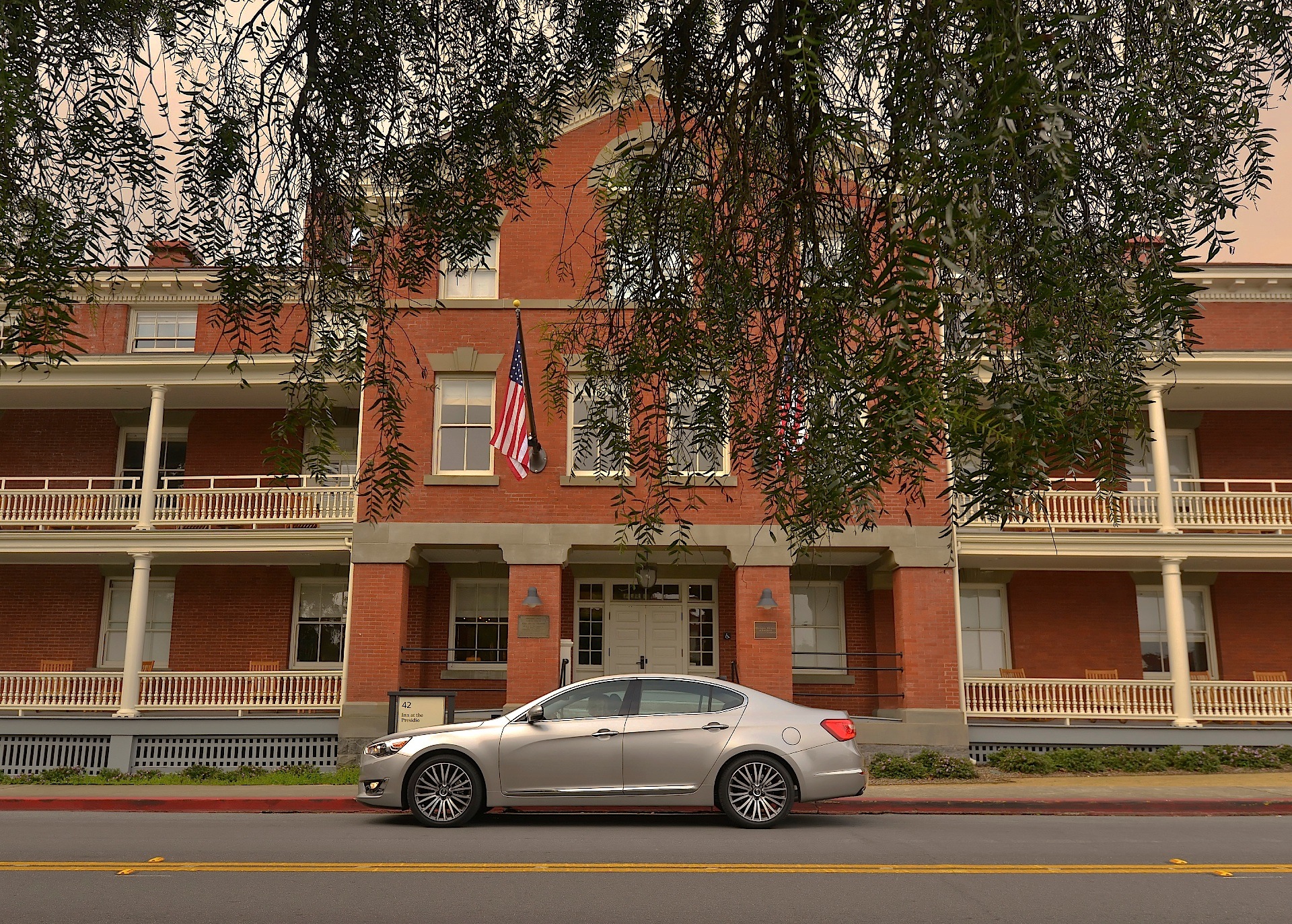 Kia K7 / Cadenza photo 9