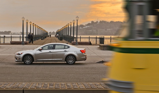 Kia K7 / Cadenza photo 10