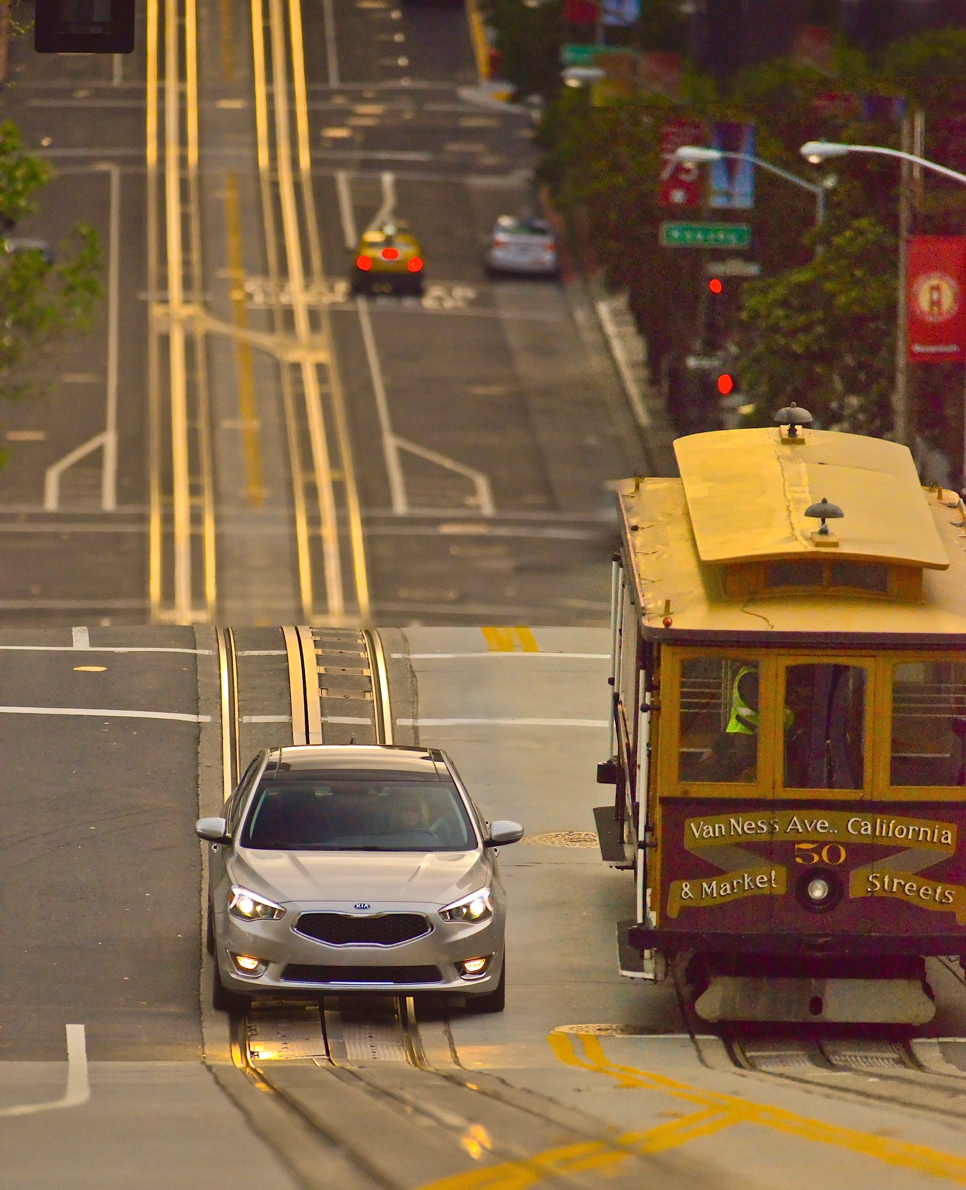 Kia K7 / Cadenza photo 13