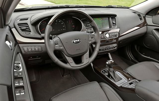 Kia K7 / Cadenza photo 55