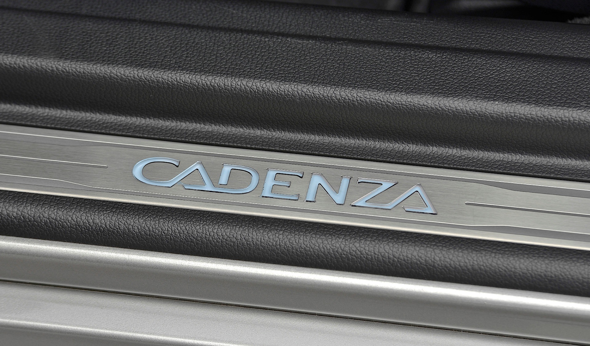 Kia K7 / Cadenza photo 64