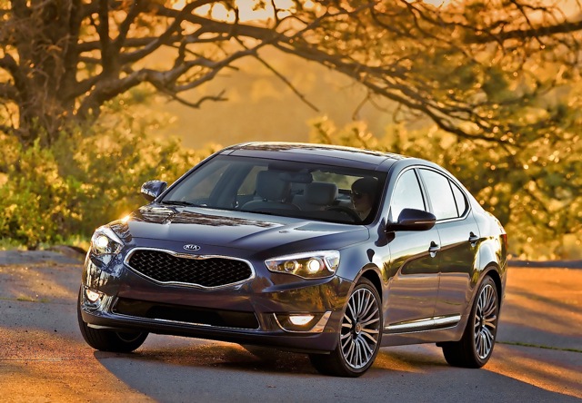 Kia K7 / Cadenza photo 31