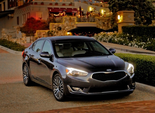 Kia K7 / Cadenza photo 32