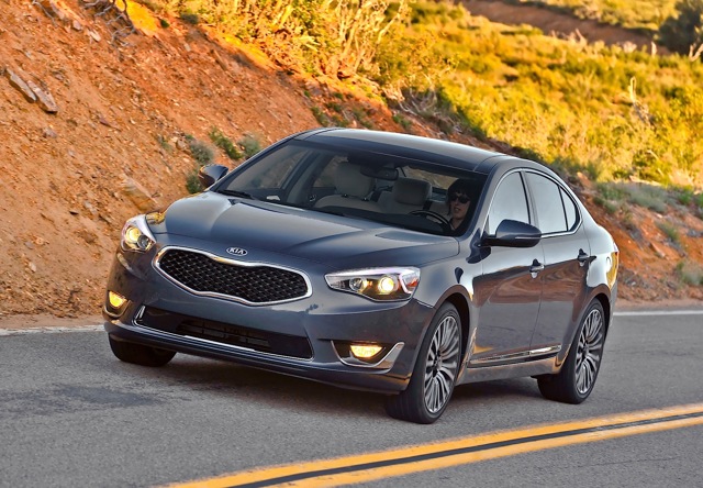 Kia K7 / Cadenza photo 33