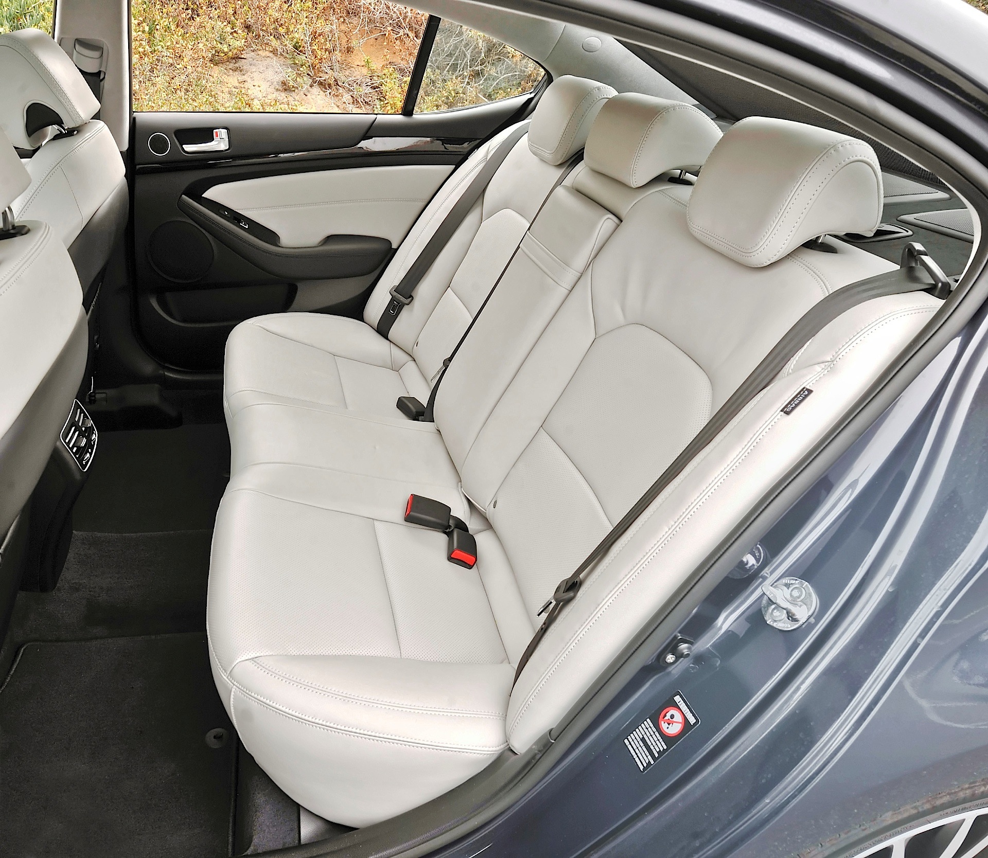 Kia K7 / Cadenza photo 73