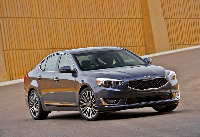 Kia K7 / Cadenza photo 41