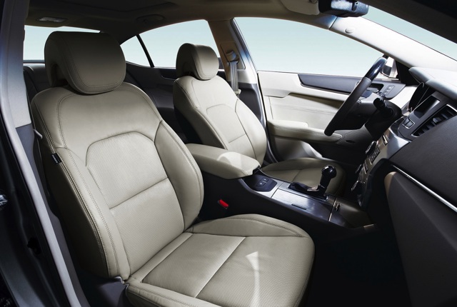 Kia K7 / Cadenza photo 49