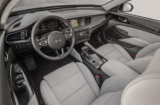 Kia K7 / Cadenza photo 23