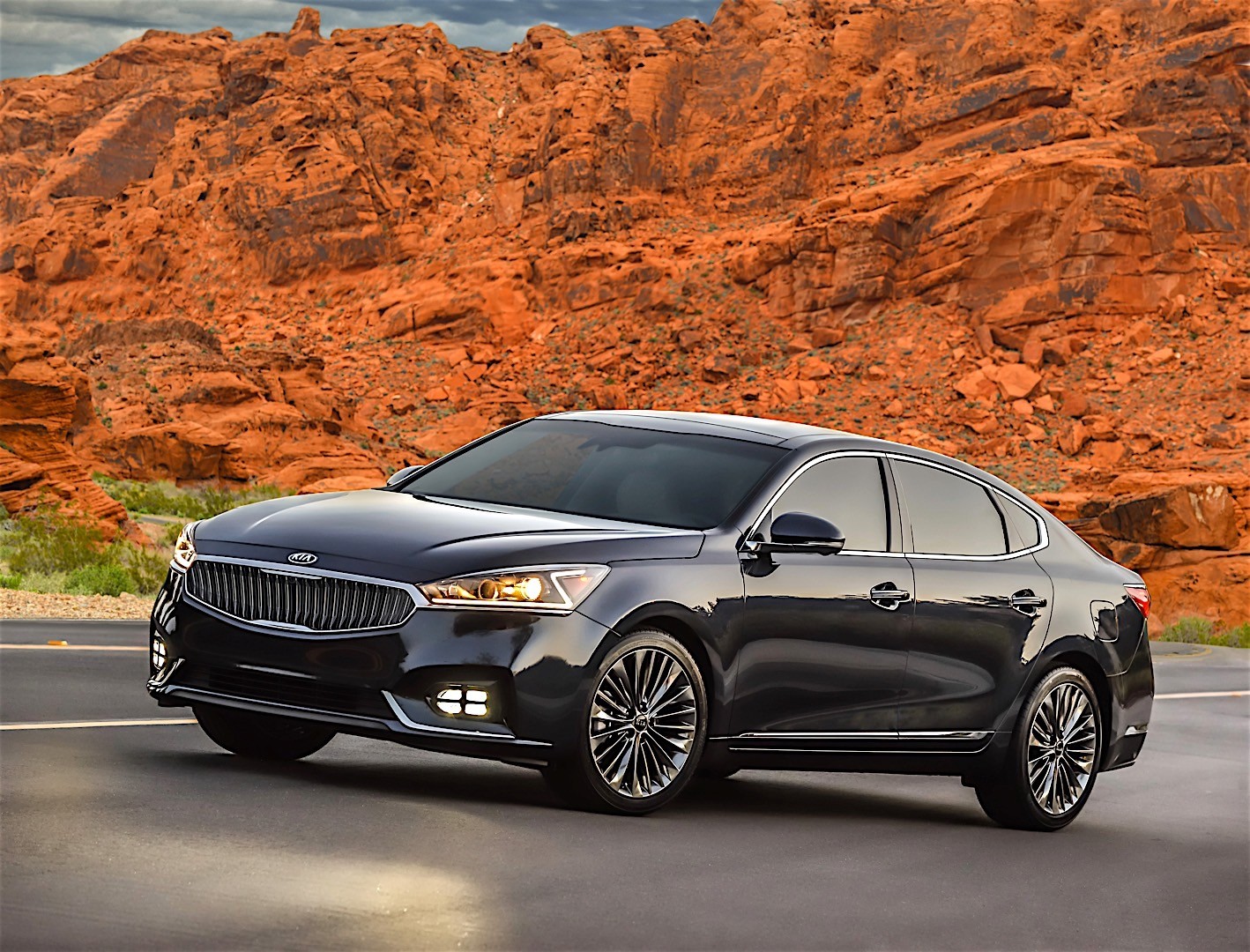 Kia K7 / Cadenza photo 8